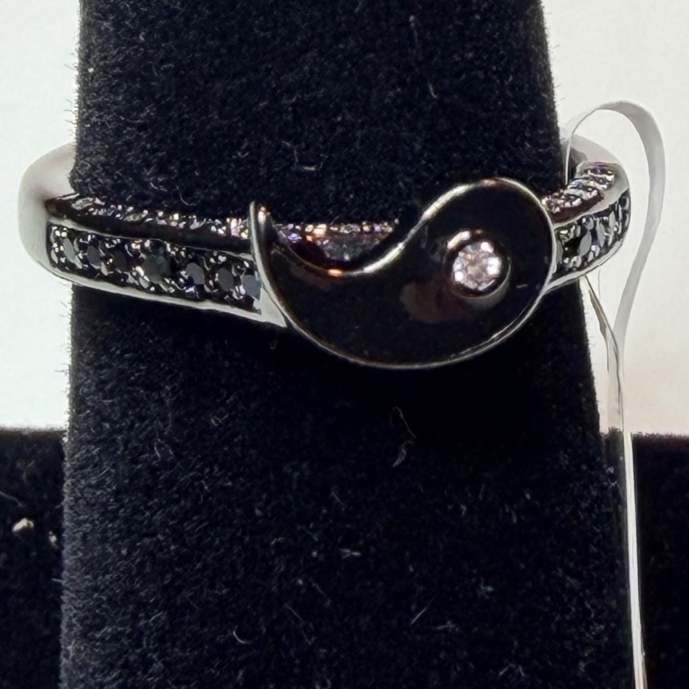 Fragrant Jewels Yin Yang‎ Black Rhodium Pave Crystal Ring Size 7